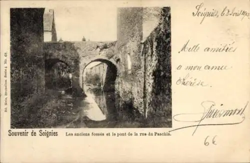 Ak Soignies Wallonien Hennegau, Alte Mauern, Wasser, Brücke, Straße, 