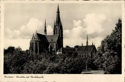 Ak Kevelaer am Niederrhein, Basilika mit Beichtkapelle, s Gebäude, Türme