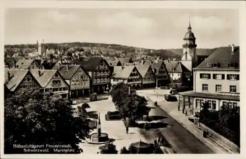 Ak Freudenstadt im Schwarzwald, Höhenluftkurort  Marktplatz, Schwarzwald,  Gebäude