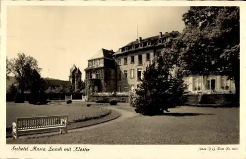 Ak Maria Laach Glees in der Eifel, Seehotel  Kloster, Garten,  Architektur
