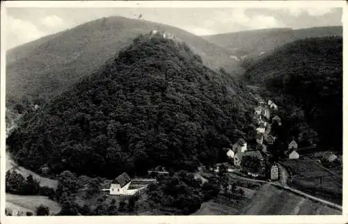 Ak Veldenz an der Mosel, Landschaft mit Hügel, Häusern, Wald und Schlossruine