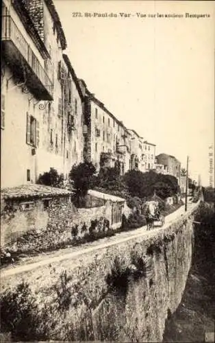 Ak Saint Paul du Var Alpes Maritimes, vue sur les ancien Remparts