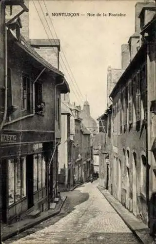 Ak Montluçon Allier, Schmale Gasse, Häuser mit Fenstern, TABAC, Straßenansicht
