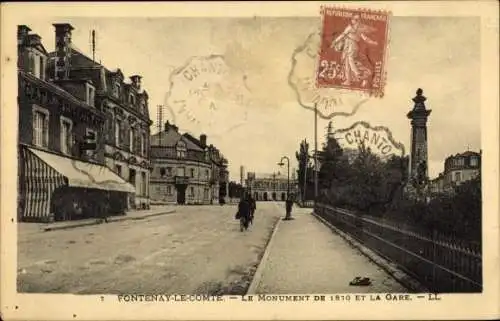 Ak Fontenay le Comte Vendée, Le Monument de 1870, Bahnhof