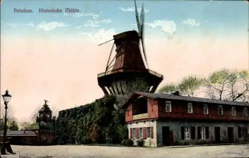 Ak Potsdam, Historische Mühle, Windmühle, Gebäude, Baumgruppe, Laterne