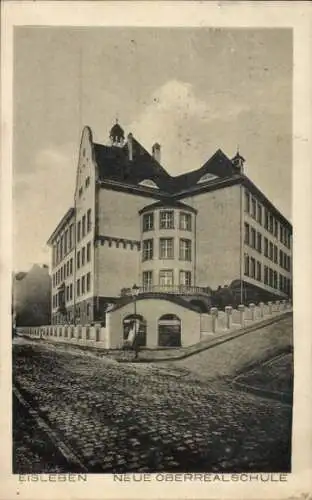 Ak Lutherstadt Eisleben, EISLEBEN, NEUE OBERREALSCHULE, Gebäude im n Stil
