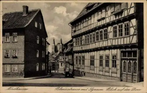 Ak Göttingen in Niedersachsen, Mordhauson, Blasinstrasse, Blick auf den Dom