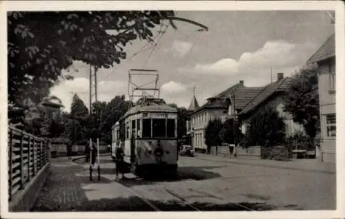 Ak Tabarz im Thüringer Wald, Waldbahnhaltestelle, Straßenbahn, Bäume, Häuser, sonniger Tag