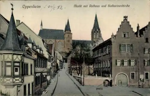 Ak Oppenheim am Oberrhein, Markt mit Rathaus, Katharinenkirche,  Architektur, sanierte Fassaden