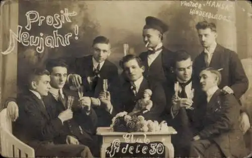 Ak Zabrze Hindenburg Schlesien, Neujahr, Club Fidele 50, Männer, Gruppenbild
