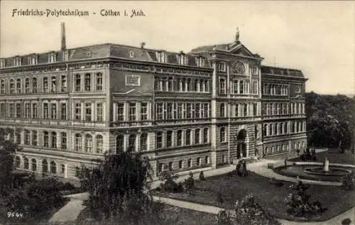 Ak Cöthen Köthen in Anhalt, Friedrichs-Polytechnikum, Gebäude, Parkanlage, nmotiv