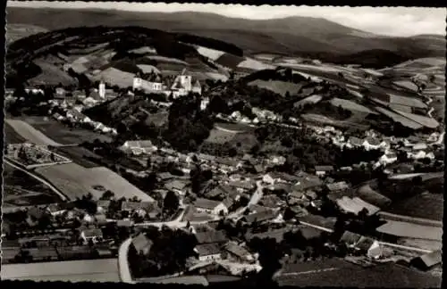 Ak Wörth an der Donau Oberpfalz Bayern, Luftaufnahme von  ländliche Landschaft, Gebäude sichtbar