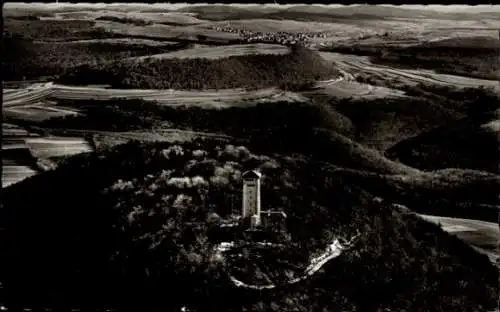 Ak Gönningen Reutlingen in Württemberg, Luftaufnahme des Roßbergturms, wunderschöne Landschaft, S
