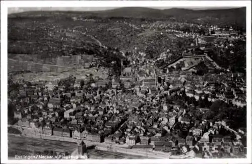 Ak Esslingen am Neckar, Aussicht auf Esslingen, Stadtansicht, Flugaufnahme
