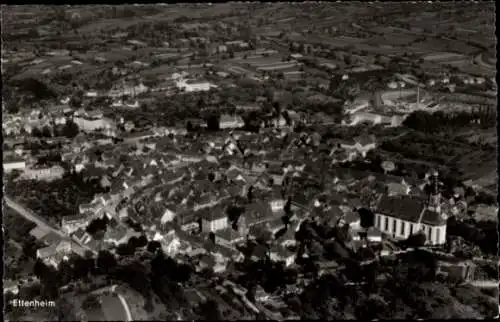 Ak Ettenheim in Baden, Luftaufnahme von  umliegende Felder und Stadtansicht