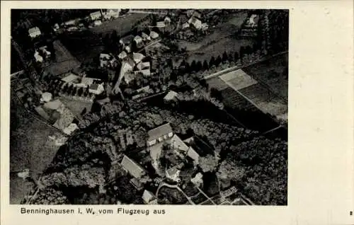 Ak Benninghausen Lippstadt in Westfalen, Luftaufnahme von Benninghausen, Gasthaus Druffel, ländli