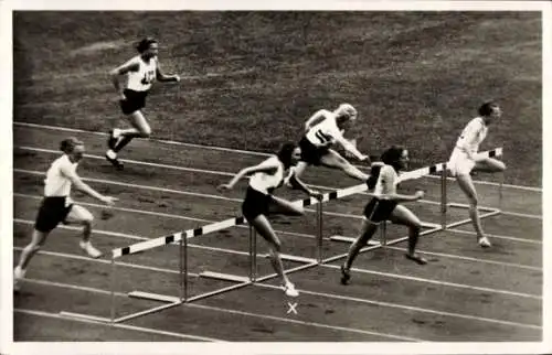Ak Berlin, Olympische Spiele 1936, Hürdenläuferin Valla aus Italien