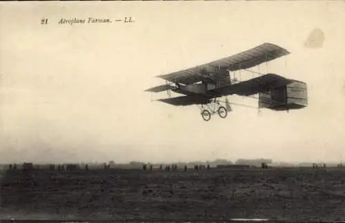 Ak Aéroplane Farman en Vol, Biplan, Spectateurs
