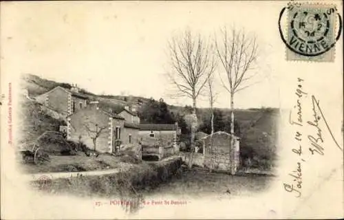 Ak Poitiers Vienne, Schöne Landschaft, Bäume, Landhäuser,  Architektur