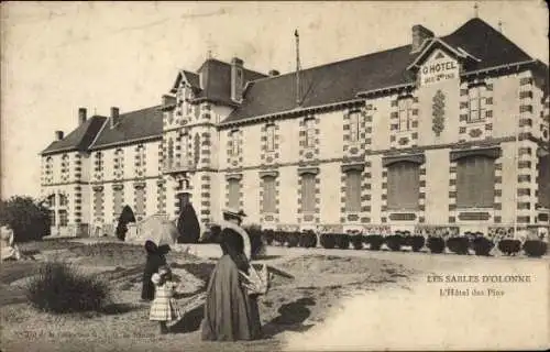 Ak Les Sables d'Olonne Vendée, L'Hotel des Pins