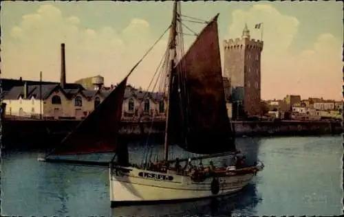 Ak Les Sables d'Olonne Vendée, Sortie d'une Barque de peche devant la Tour d'Arundel