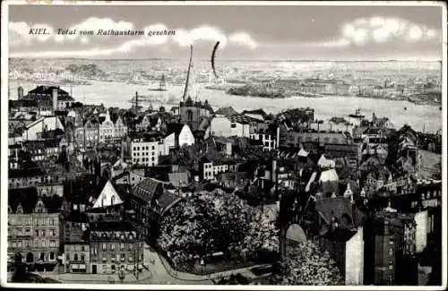 Ak Kiel, Blick vom Rathausturm, Stadtansicht,  Architektur, Wasseransicht
