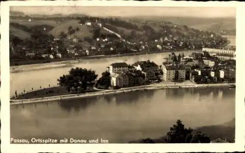 Ak Passau in Niederbayern,  Ortsspitze mit Donau und Inn, Stadtansicht, Flusslandschaft,  Archite