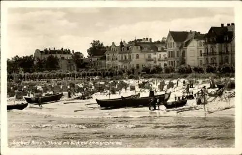 Ak Ostseebad Bansin auf Usedom, Strand, Erholungsheime, Boote, Menschen am Wasser