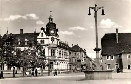 Ak Groitzsch in Sachsen, Platz des Friedens mit Rathaus
