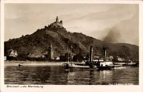 Ak Braubach am Rhein, Blick auf die Marksburg, Schiffe im Rhein, malerische Landschaft