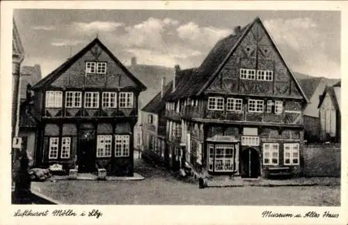 Ak Mölln im Herzogtum Lauenburg, Luftkurort  zwei Fachwerkhäuser, Museum,  Architektur
