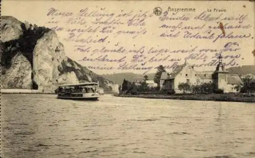 Ak Anseremme Dinant Wallonien Namur, Blick auf Wasser, Boot, Felsen, Gebäude, Flusslandschaft