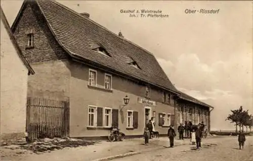 Ak Ober Rißdorf Oberrißdorf Lutherstadt Eisleben, Gasthof zur Weintraube