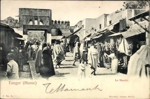Ak Tanger Marokko, Markt in Tanger, Marokko, belebte Szenerie, traditionelle Kleidung