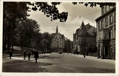 Ak Kiel, Dänische Straße, Schloßgarten,  Architektur, Fußgänger, Straßenbahn