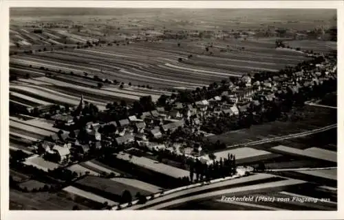 Ak Freckenfeld in der Saarpfalz, Luftaufnahme