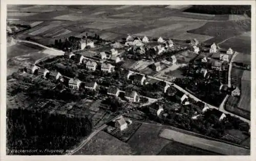 Ak Wackersdorf in der Oberpfalz, Luftaufnahme von  ländliche Umgebung, 1944