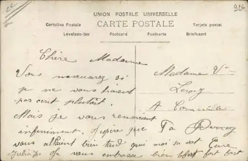 Ak Frau beim Telefonieren, Telefon, Blumen