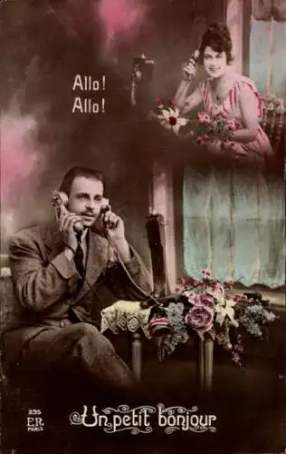 Ak Paar beim Telefonieren, Telefonat, Telefon