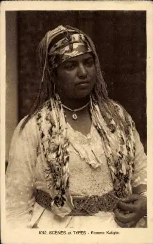 Ak Algerien, Kabyle Frau