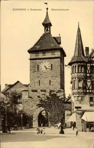Ak Konstanz am Bodensee, Schnetztorturm, Fachwerkhaus, Uhr