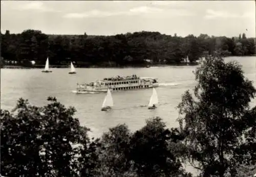 Ak Berlin, Luxusfahrgastschiff, Weiße Flotte, Segelboote