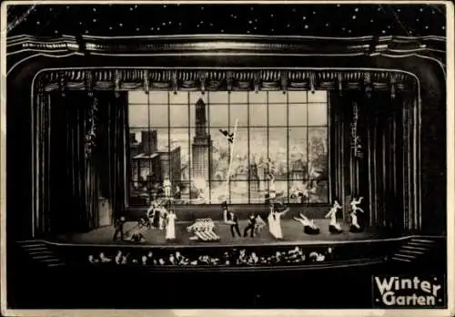 Ak Berlin Schöneberg, Varieté im Wintergarten, Artisten und Akrobaten auf der Bühne, Orchester