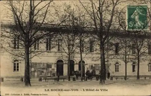Ak La Roche sur Yon Vendee, Rathaus