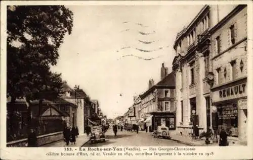 Ak La Roche sur Yon Vendee, Rue G. Clemenceau