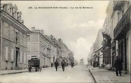 Ak La Roche sur Yon Vendee, Rue de Bordeaux