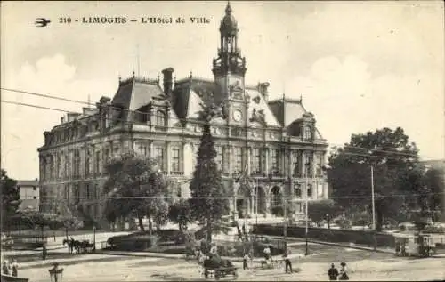 Ak Limoges Haute Vienne, Hôtel de Ville, s Gebäude, Stadtplatz, Menschen, Bäume, Pferdewagen