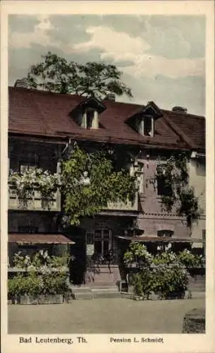 Ak Leutenberg in Thüringen, Pension L. Schmidt, Blumenkästen, Architektur,  