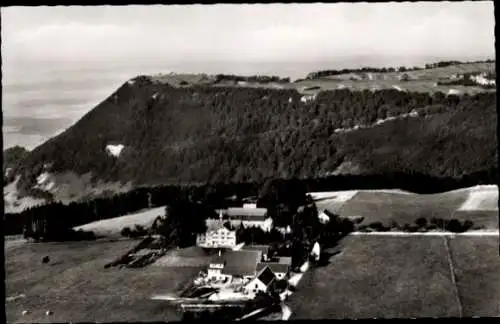 Ak Lenningen in Württemberg, Diepoldsburg, Landschaftsaufnahme mit Berg, Erholungsheim, Wiesen, W