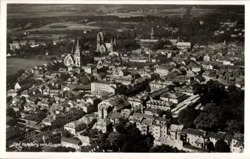 Ak Bad Homburg vor der Höhe Hessen, Luftaufnahme, Stadtansicht von   Architektur